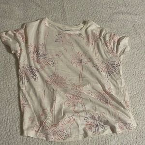 Old navy tee